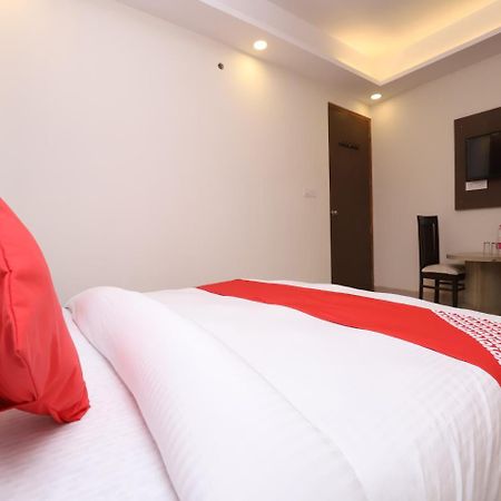Hotel Le Princess @ Airport Neu-Delhi Exterior foto
