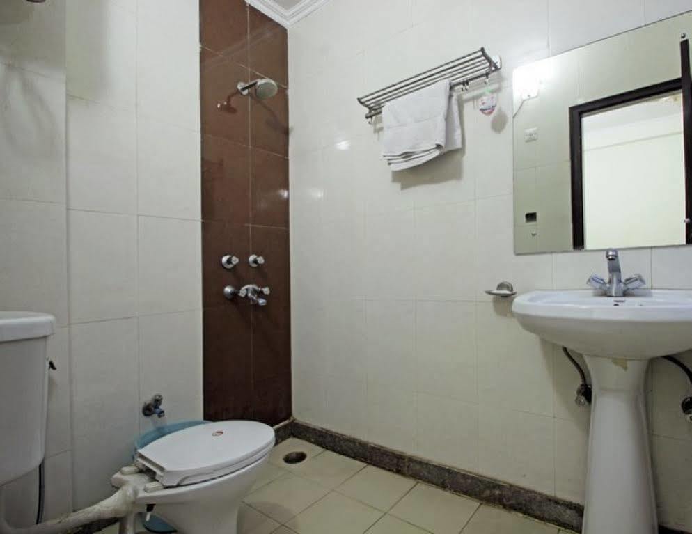 Hotel Le Princess @ Airport Neu-Delhi Exterior foto